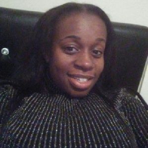 Meet your Posher, Yasmine