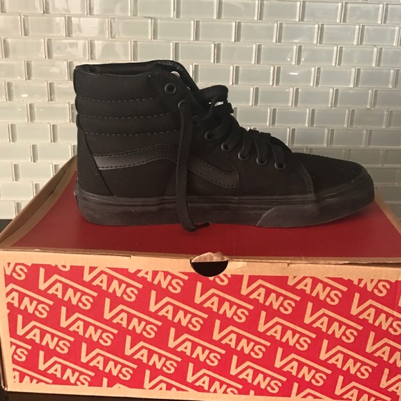 Black SK8-HI slim vans