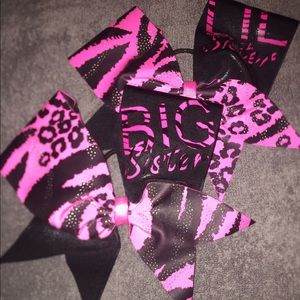 Big Sister, Little Sister Bows