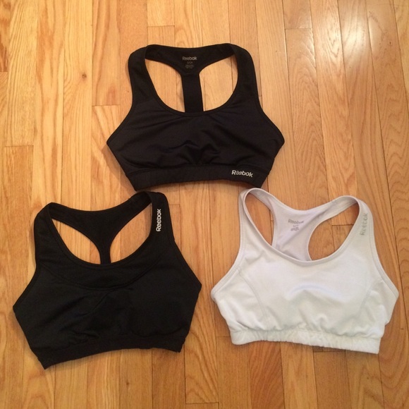 Reebok sports bras size small