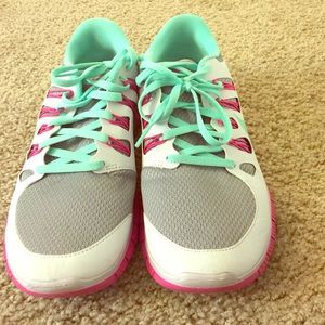 Nike Free 5.0 gym shoes size 9.5