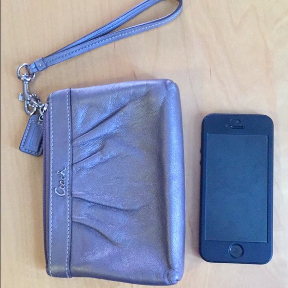 Coach silver metallic wristlet - Picture 2 of 3