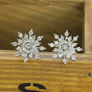Snowflake earring cz 925 silver stud flower