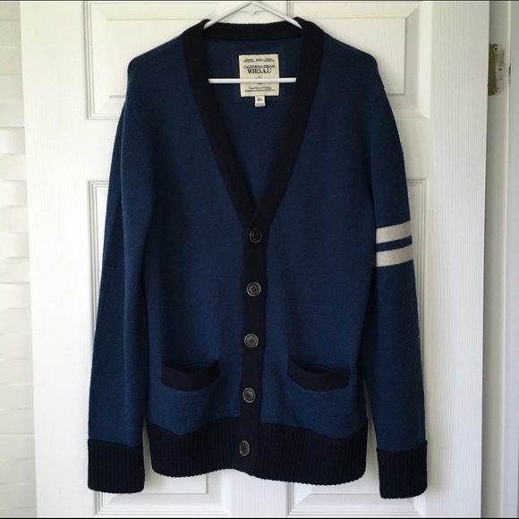 WHO.A.U Cardigan - Picture 2 of 3