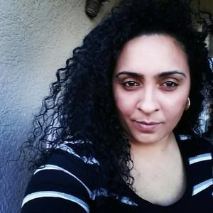 Meet your Posher, Analee