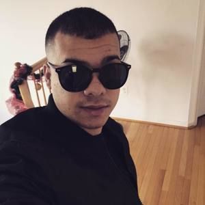 Meet your Posher, Jorge enrique