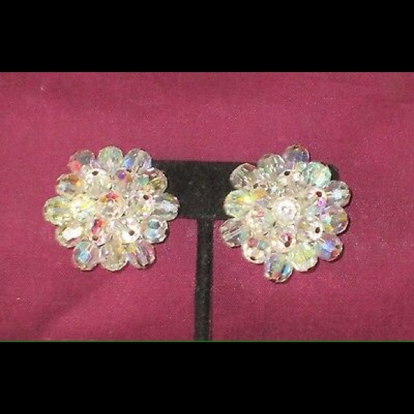 Vintage Silver-Tone Metal Large Aurora Borealis. - Picture 2 of 4