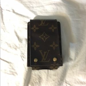 Louis Vutton - iPod carrier or credit cards