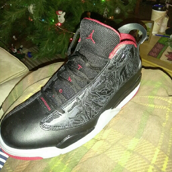 Jordan Retro Dub Zero