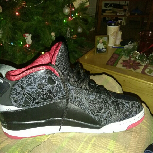 Jordan Retro Dub Zero