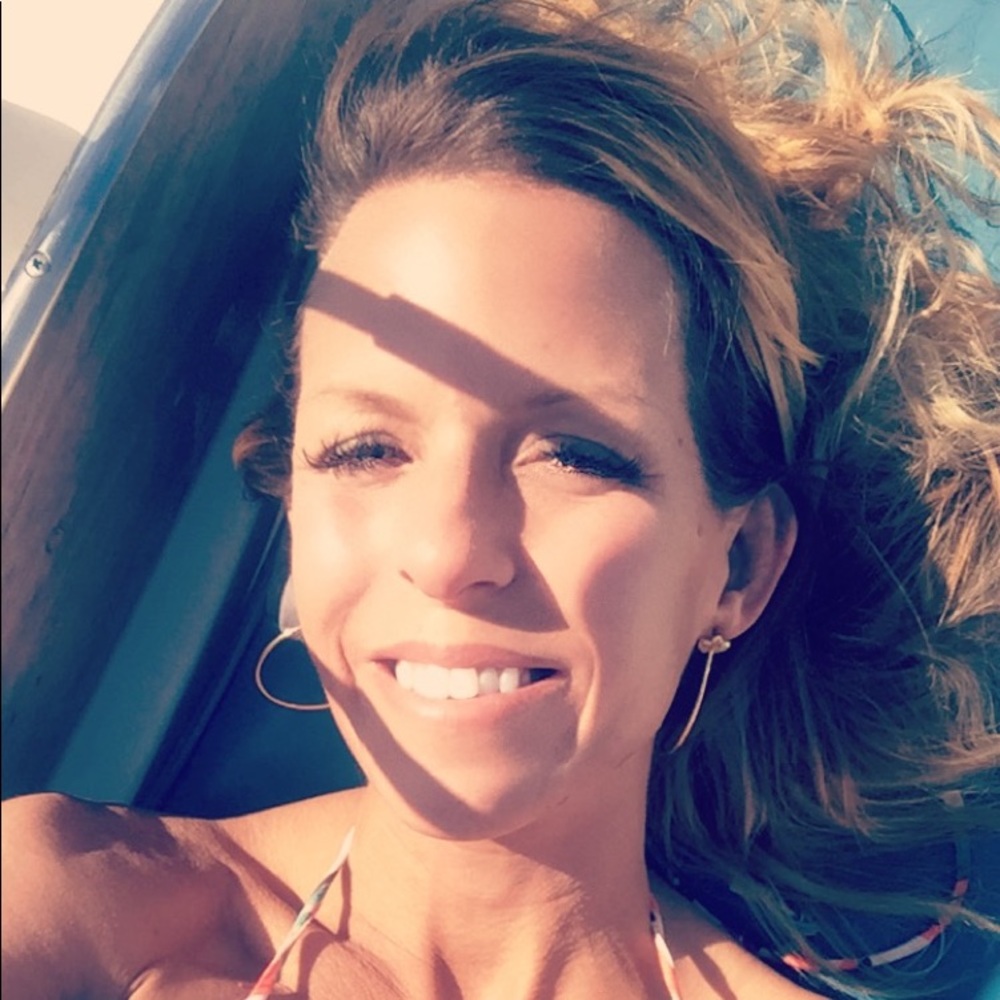 Meet your Posher, Lori