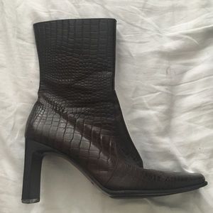 Vintage Nine West booties!