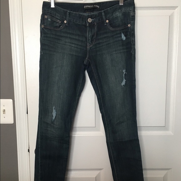 Express Stella destroyed jean legging size 8 L