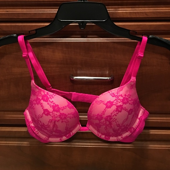 32A Sexy-Tee Pink Push-up Bra adj-straps (worn 1x)