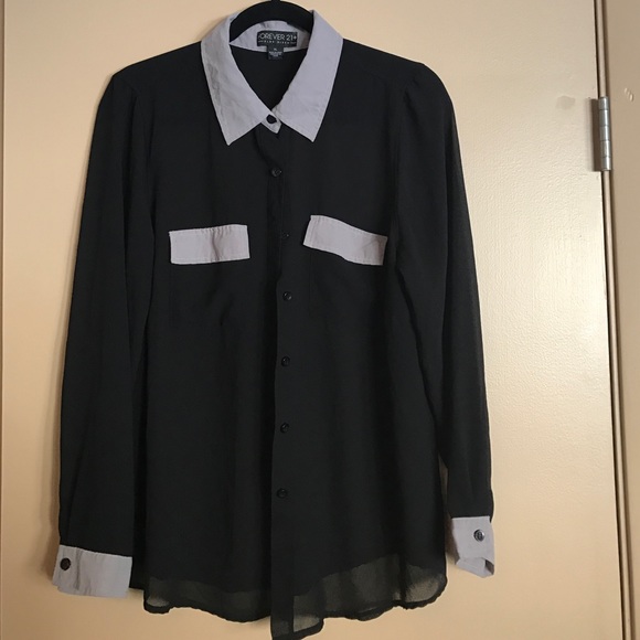 Forever 21 Long sleeve button up blouse