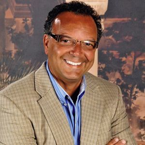 Meet your Posher, Angelo