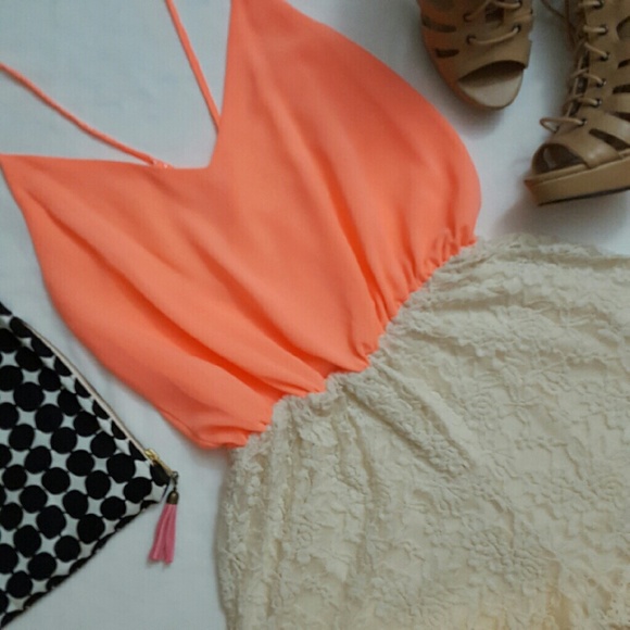 ⚡Floral Lace Romper
