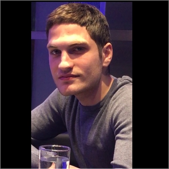 Meet your Posher, Dylan - Picture 4 of 4