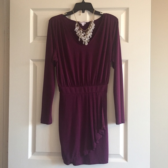 👑HOST PICK👑 plum color BCBG dress