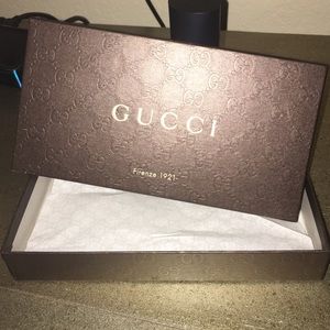 Original AUTHENTIC GUCCI WOMENS WALLET BOX
