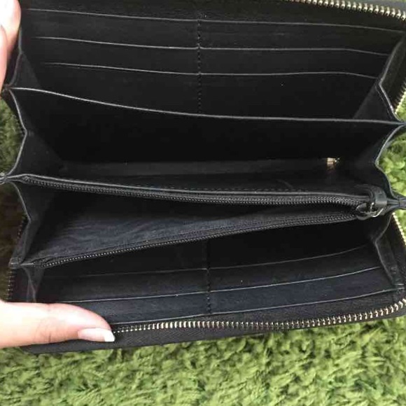 Gucci wallet - Picture 2 of 3
