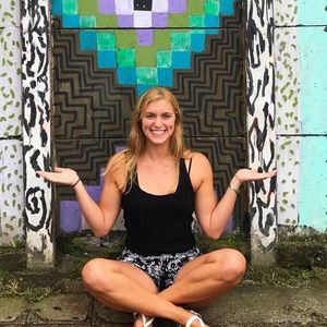 Meet your Posher, Amanda