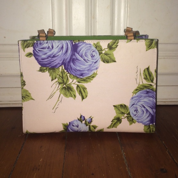 💕PRICE DROP💕AUTHENTIC Kate Spade purse