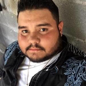 Meet your Posher, Abelardo