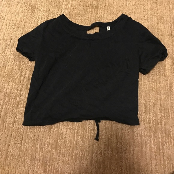 Black crop top