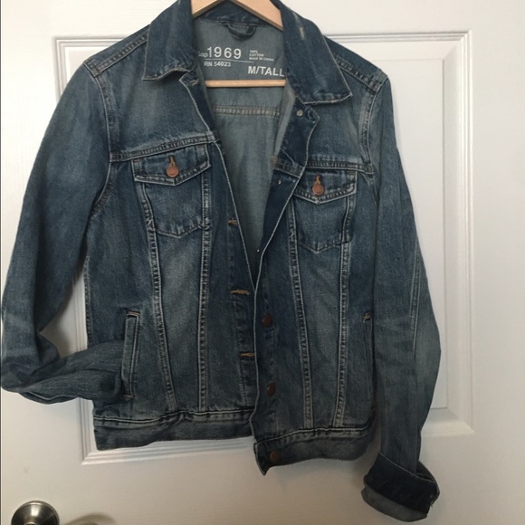 Gap denim jacket medium tall