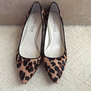 Fabulous Anne Klein Leopard Pumps