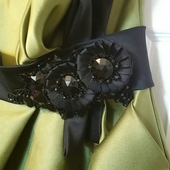 Cocktail dress - Picture 3 of 4