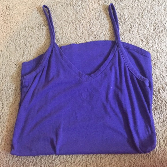 Three basic tees bundle - Picture 3 of 4