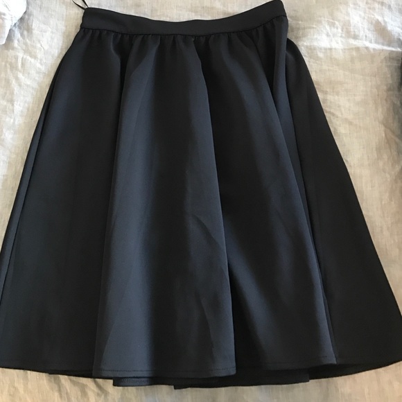 Black A-line skirt from H&M