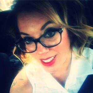 Meet your Posher, Cara