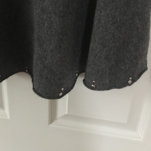 Wool gray skirt with metal studs_5 - Picture 2 of 2