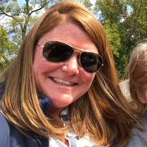 Meet your Posher, Jennifer