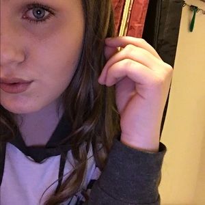 Meet your Posher, Lacey