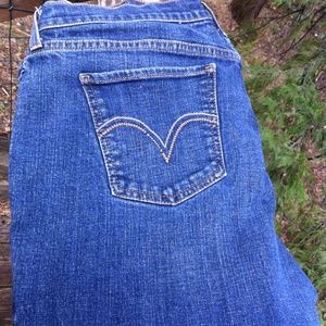 Levi boot cut jeans