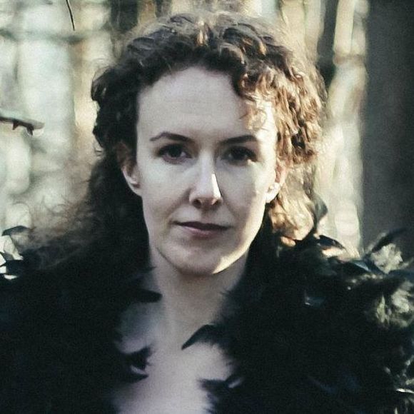 Meet your Posher, Emily - Picture 1 of 1