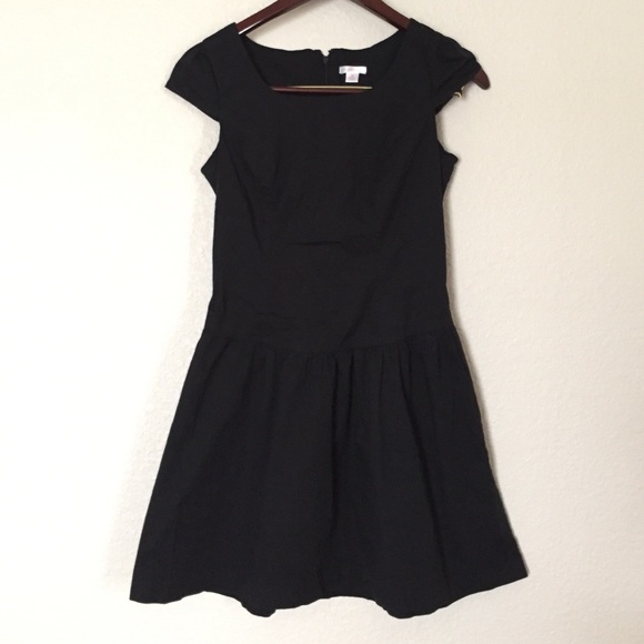 Black, cap sleeve dress