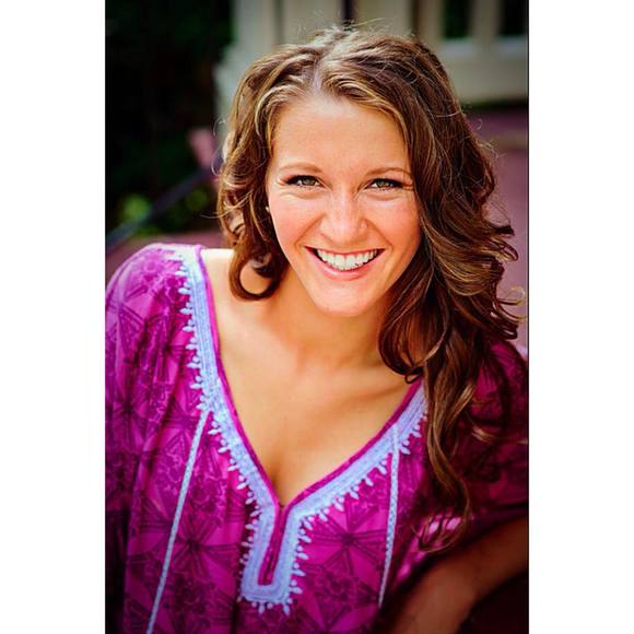 Meet your Posher, Toni