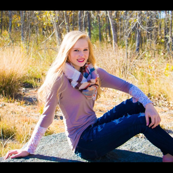 Meet your Posher, Bailey - Picture 1 of 1