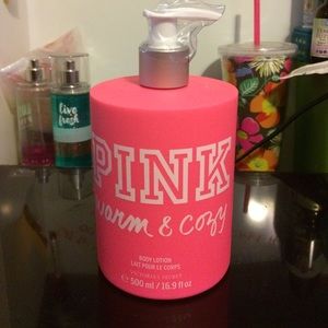 VS PINK Warm and Cozy Body Lotion