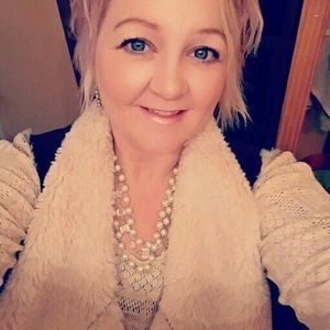 Meet your Posher, Sheila