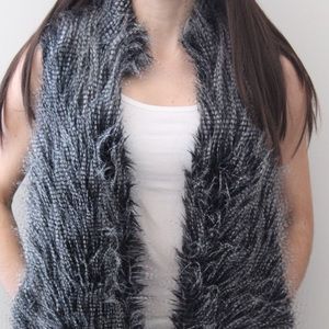 Michael Kors Long Fur Vest w Pockets - Sz Small