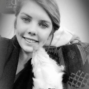 Meet your Posher, Ava