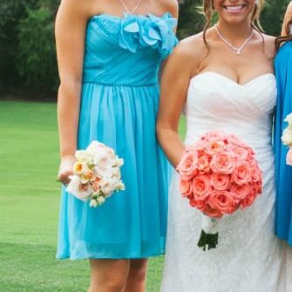 Pretty aqua dress size 4! MaxandCleo
