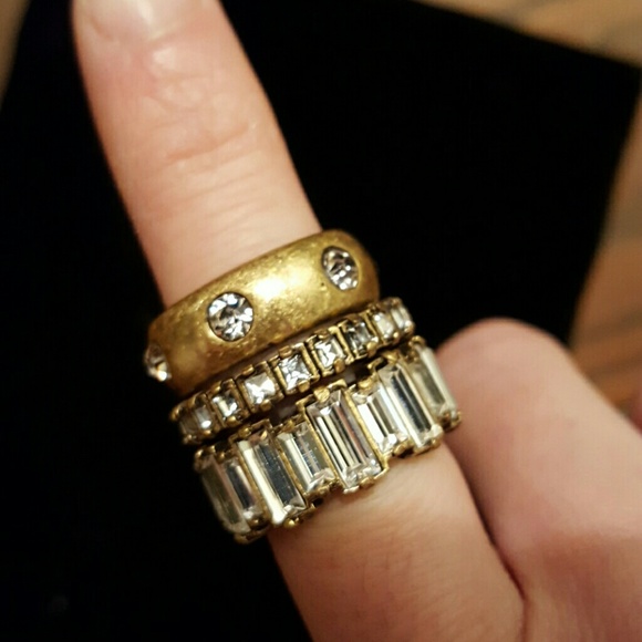 Ann Taylor 3 Rings Set