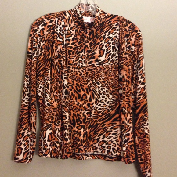Leopard Print Vest & Top by Linda Golden - Picture 1 of 4